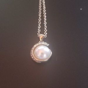 Pearl necklace
